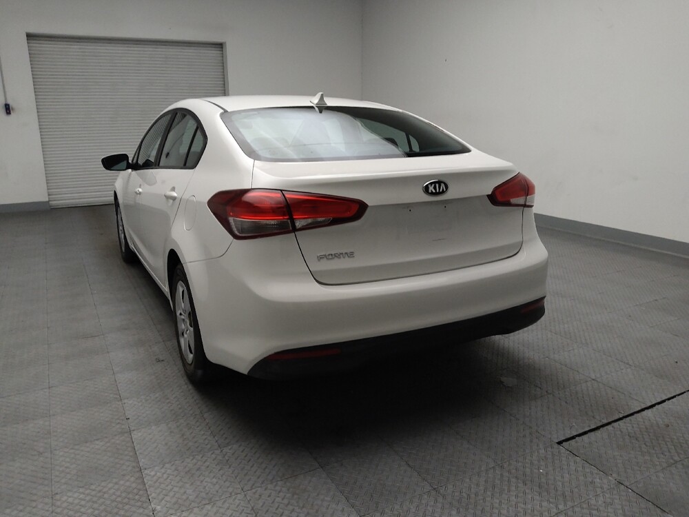 2017 Kia Forte in Montclair, CA 91763 - 18110160 6