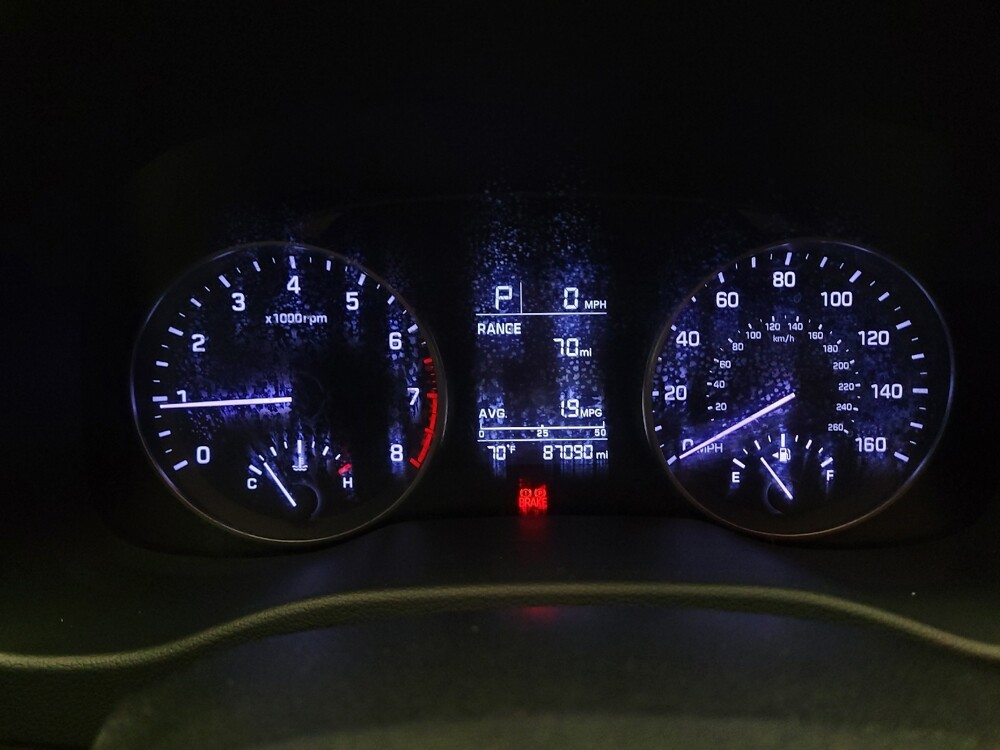 2017 Hyundai Elantra in Montclair, CA 91763 - 18110161 23