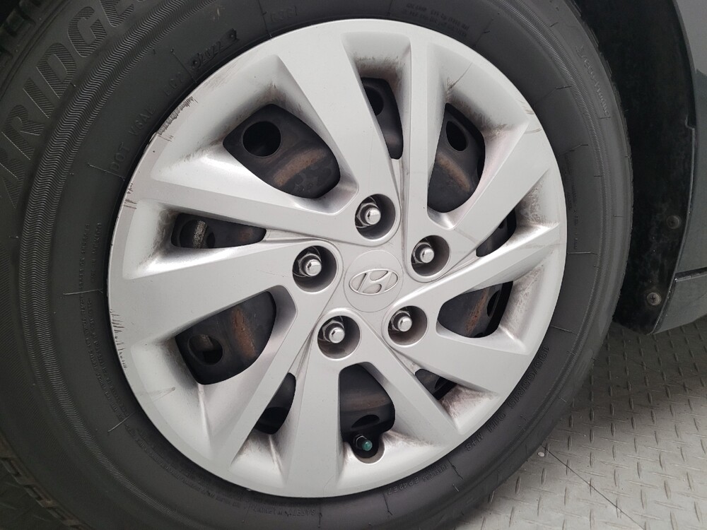 2017 Hyundai Elantra in Montclair, CA 91763 - 18110161 31