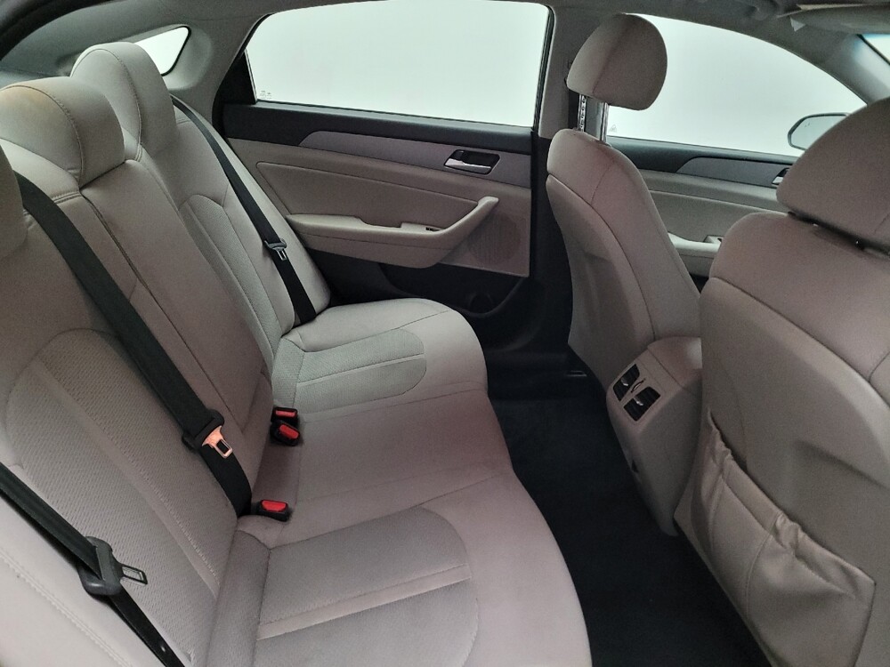 2019 Hyundai Sonata in Montclair, CA 91763 - 18110163 19