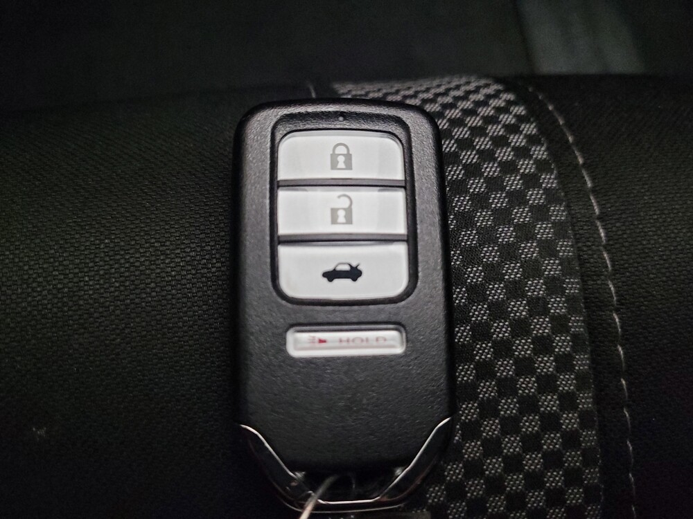 2019 Honda Civic in Sacramento, CA 95821 - 18110165 32