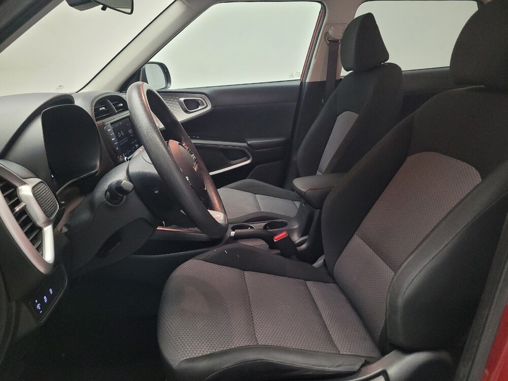 2023 Kia Soul in Downey, CA 90241 - 18110166 17