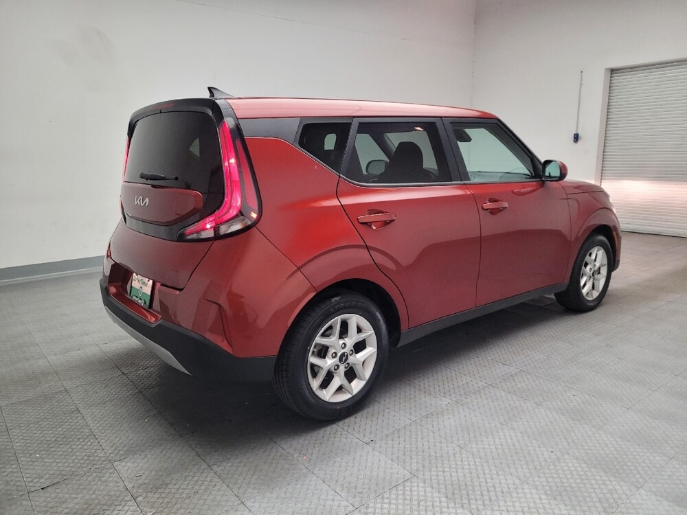 2023 Kia Soul in Downey, CA 90241 - 18110166 9