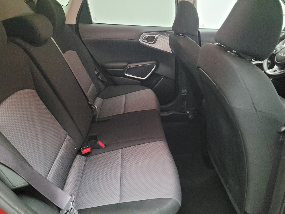 2023 Kia Soul in Downey, CA 90241 - 18110166 19