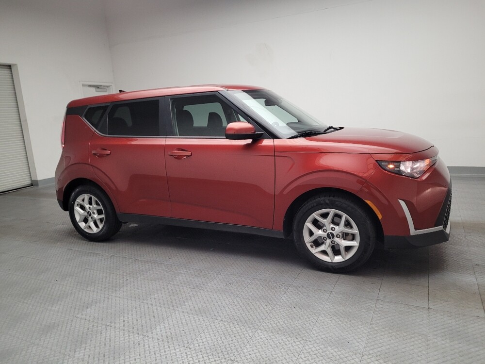 2023 Kia Soul in Downey, CA 90241 - 18110166 11