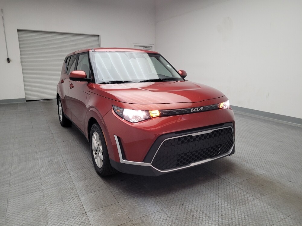 2023 Kia Soul in Downey, CA 90241 - 18110166 14