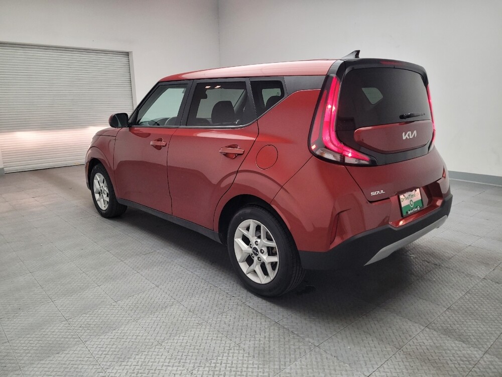 2023 Kia Soul in Downey, CA 90241 - 18110166 5