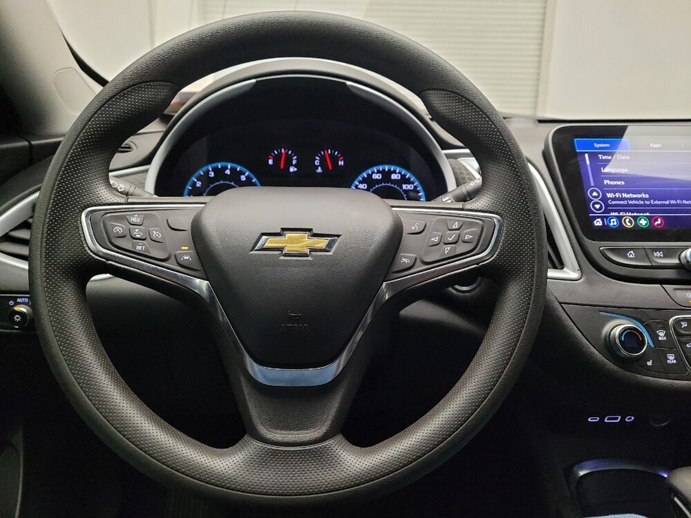 2023 Chevrolet Malibu in Downey, CA 90241 - 18110167 22