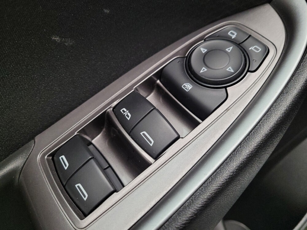 2023 Chevrolet Malibu in Downey, CA 90241 - 18110167 27