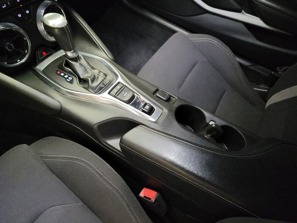 2016 Chevrolet Camaro in Downey, CA 90241 - 18110172 26