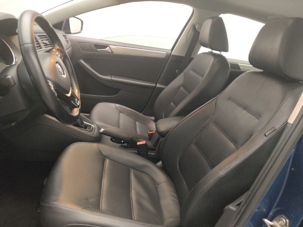 2018 Volkswagen Jetta in Conyers, GA 30094 - 18110185 17