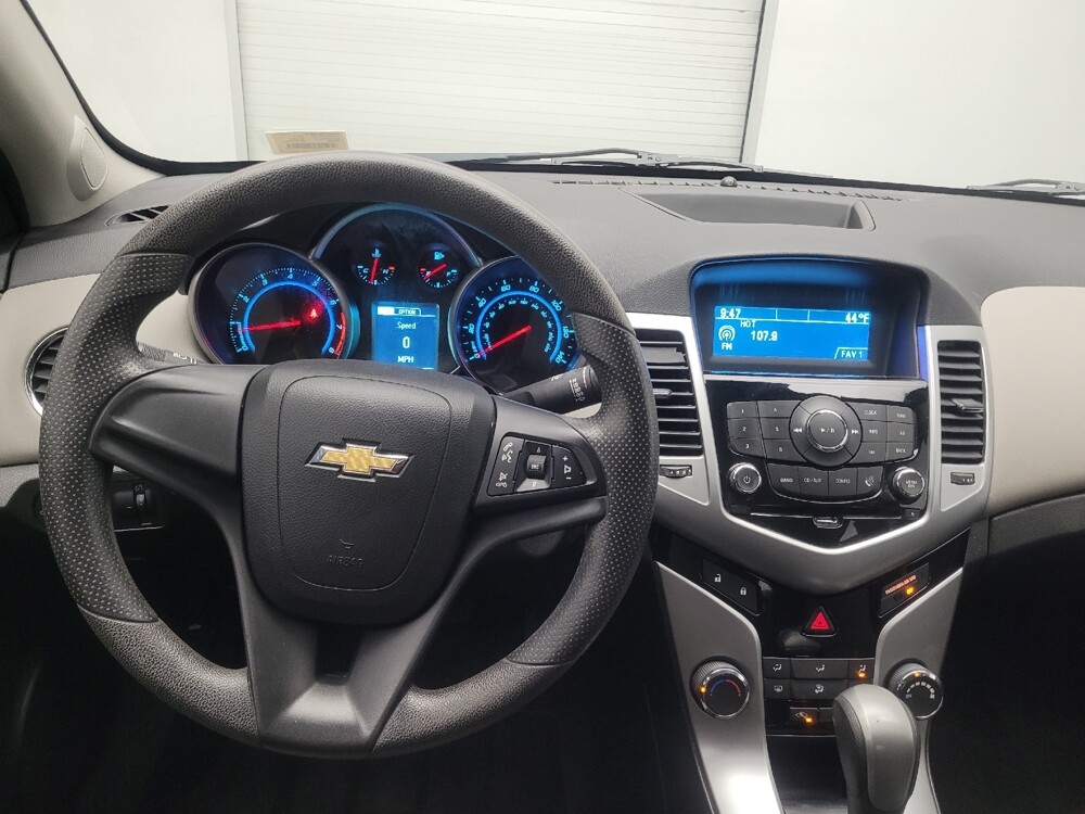 2014 Chevrolet Cruze in Chattanooga, TN 37421 - 18110188 22