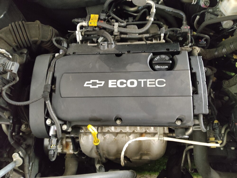 2014 Chevrolet Cruze in Chattanooga, TN 37421 - 18110188 30