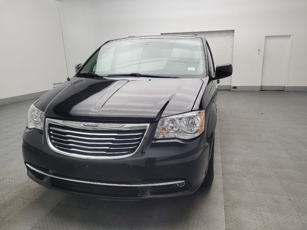 2016 Chrysler Town & Country in Augusta, GA 30907 - 18110189 15