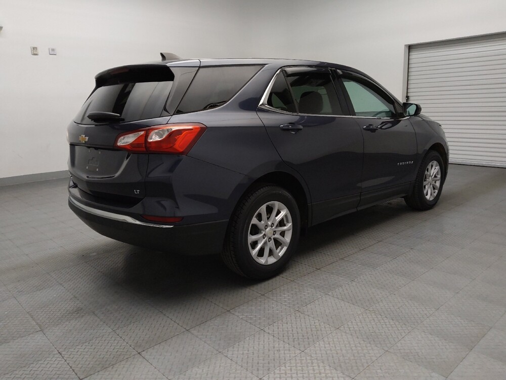 2018 Chevrolet Equinox in Fort Worth, TX 76116 - 18110196 9