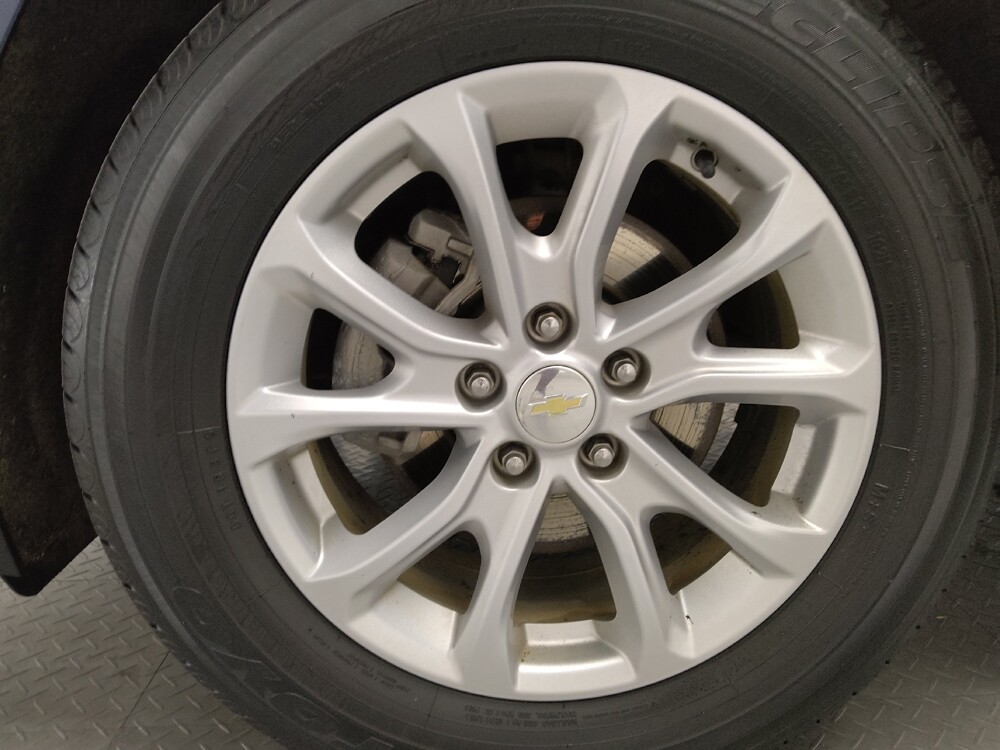 2018 Chevrolet Equinox in Fort Worth, TX 76116 - 18110196 31