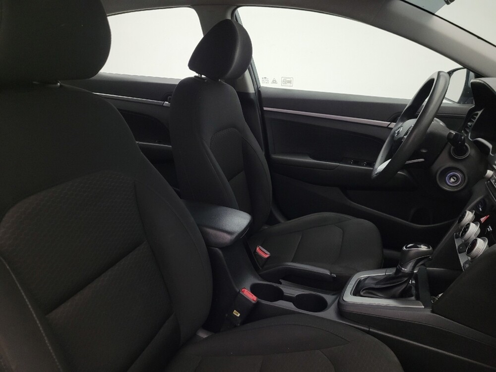 2019 Hyundai Elantra in Tucson, AZ 85705 - 18110217 21