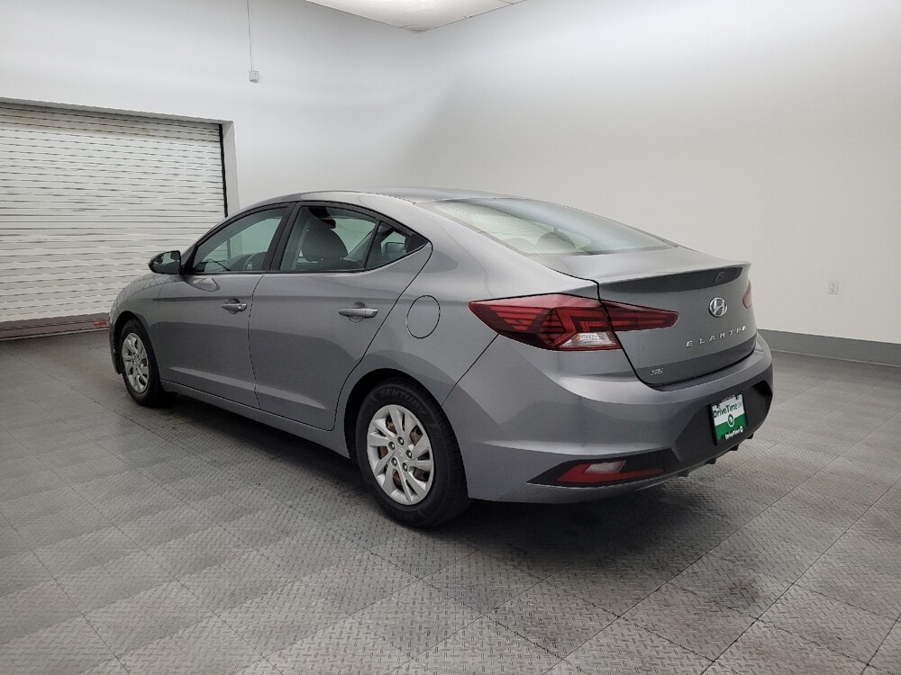 2019 Hyundai Elantra in Tucson, AZ 85705 - 18110217 5