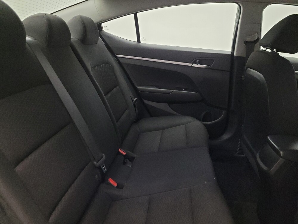 2019 Hyundai Elantra in Tucson, AZ 85705 - 18110217 19