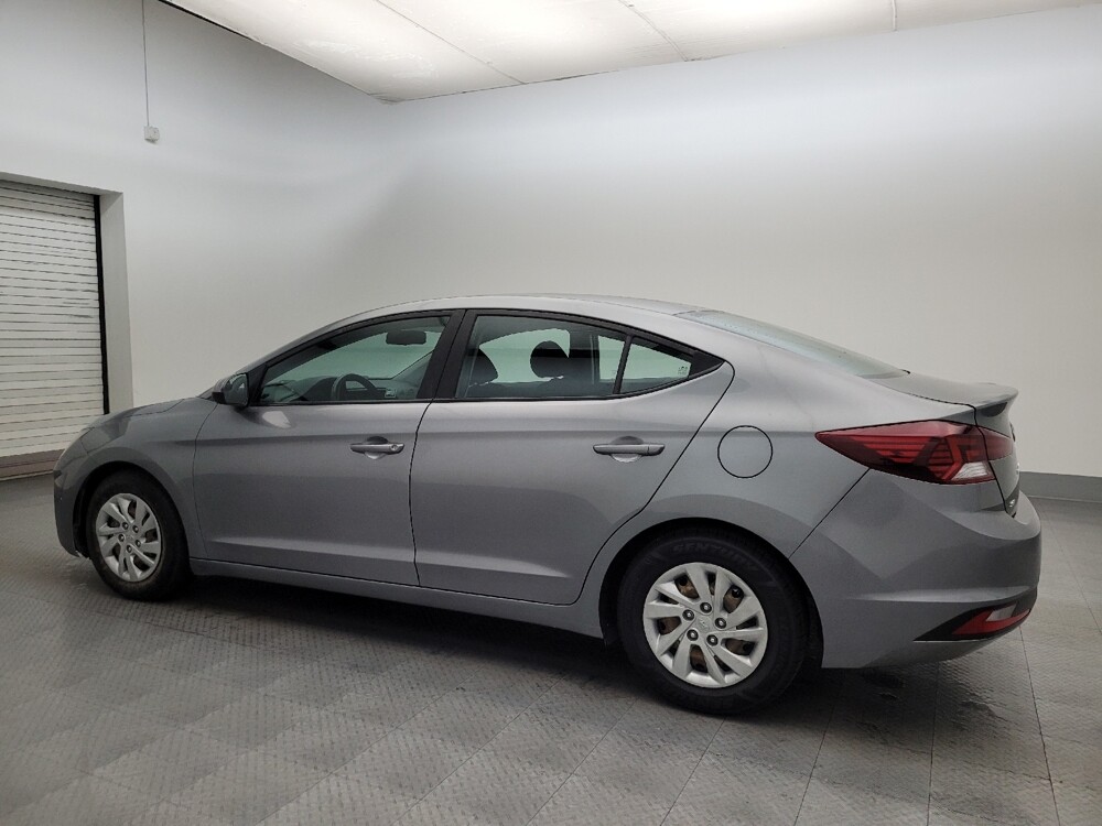 2019 Hyundai Elantra in Tucson, AZ 85705 - 18110217 3