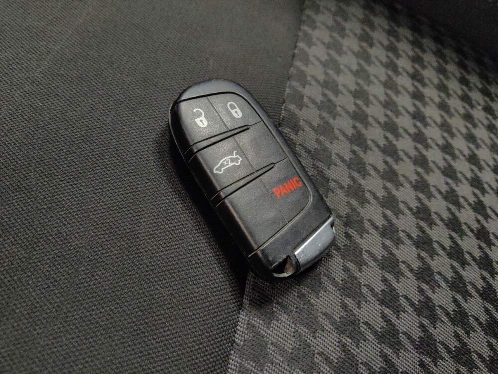 2020 Dodge Challenger in Glendale, AZ 85301 - 18110221 32