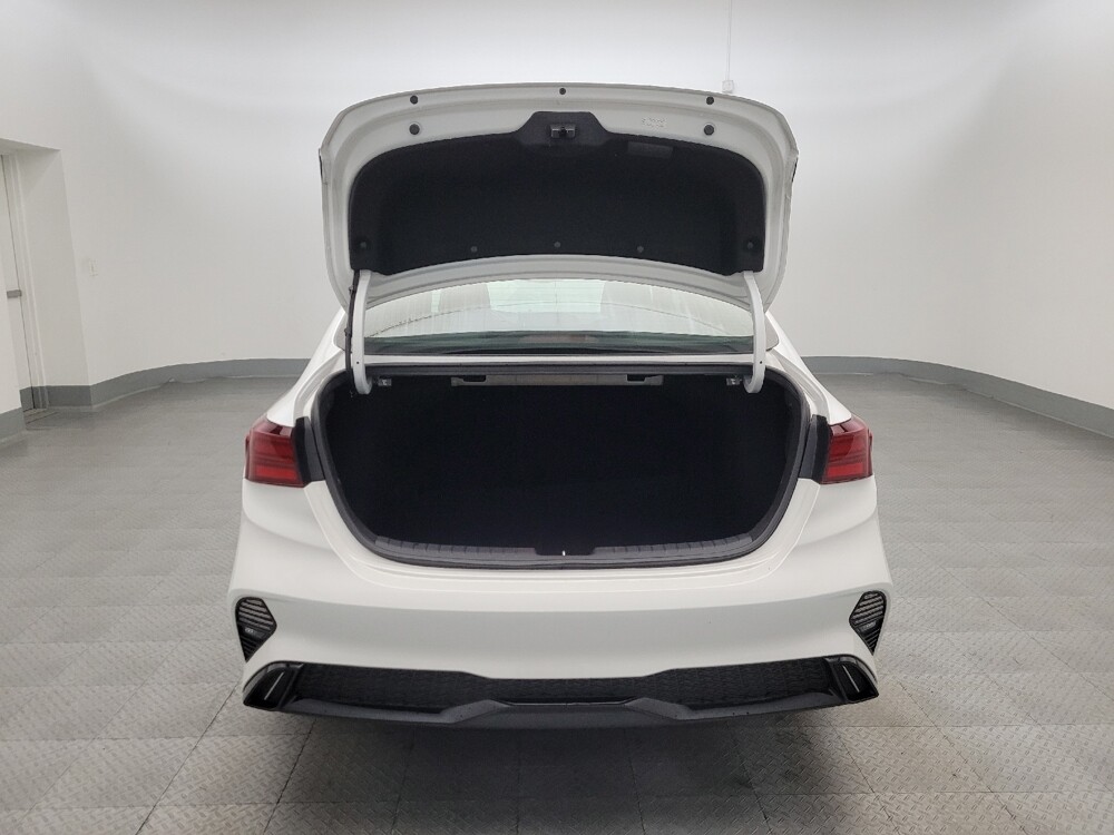 2024 Kia Forte in Phoenix, AZ 85015 - 18110226 29