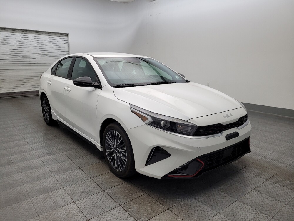 2024 Kia Forte in Phoenix, AZ 85015 - 18110226 13