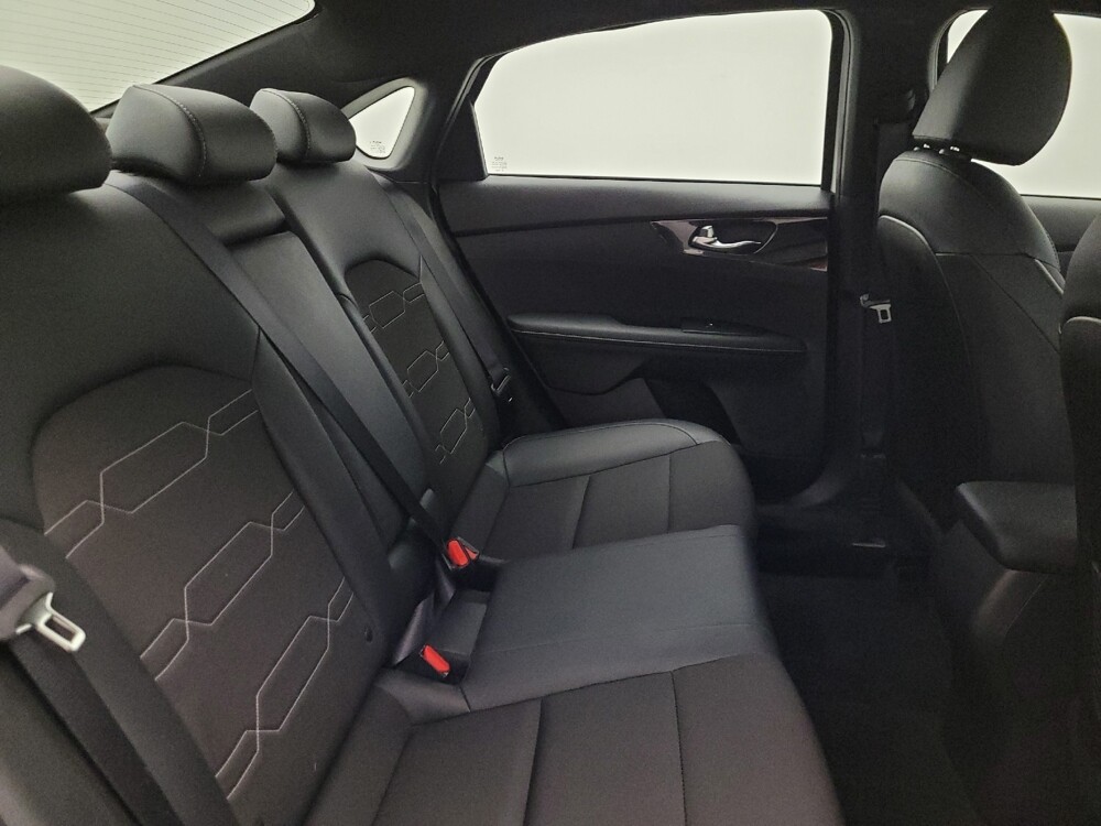 2024 Kia Forte in Phoenix, AZ 85015 - 18110226 19