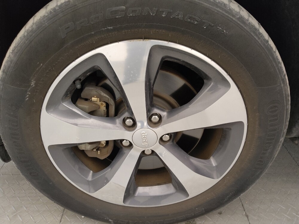 2019 Jeep Cherokee in Lakeland, FL 33815 - 18110234 31