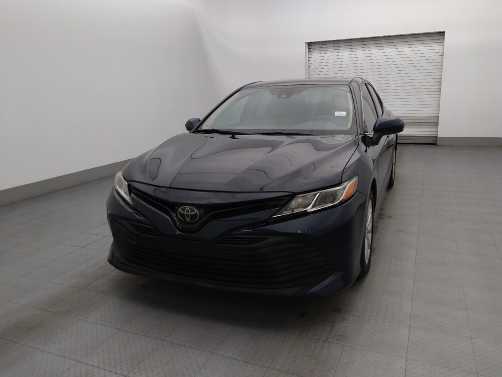 2018 Toyota Camry in Fort Myers, FL 33907 - 18110236 15
