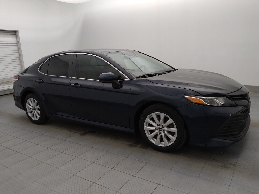 2018 Toyota Camry in Fort Myers, FL 33907 - 18110236 11