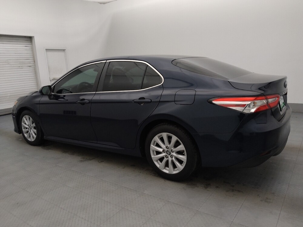 2018 Toyota Camry in Fort Myers, FL 33907 - 18110236 3