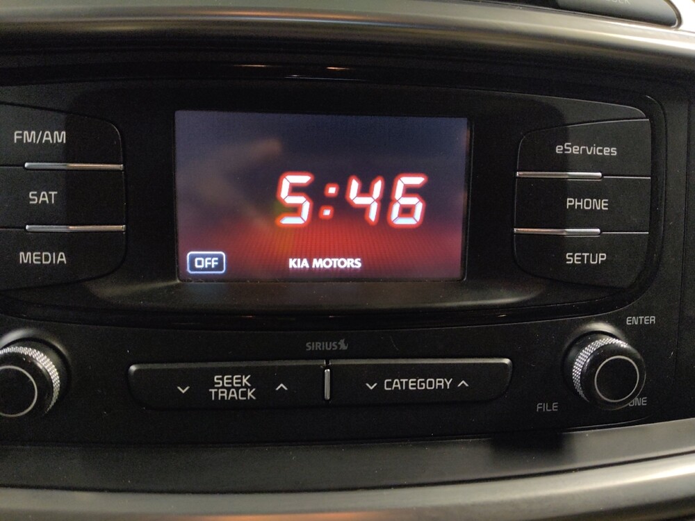 2016 Kia Sorento in Clearwater, FL 33764 - 18110243 25