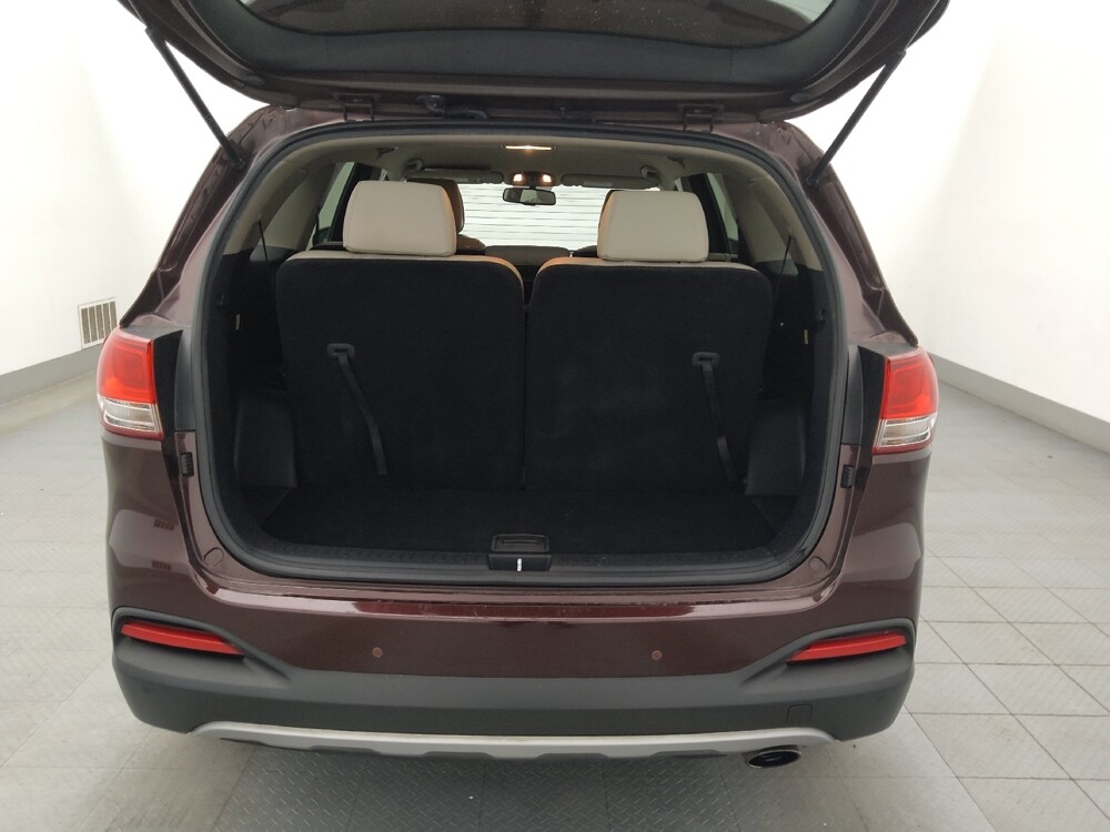 2016 Kia Sorento in Clearwater, FL 33764 - 18110243 29