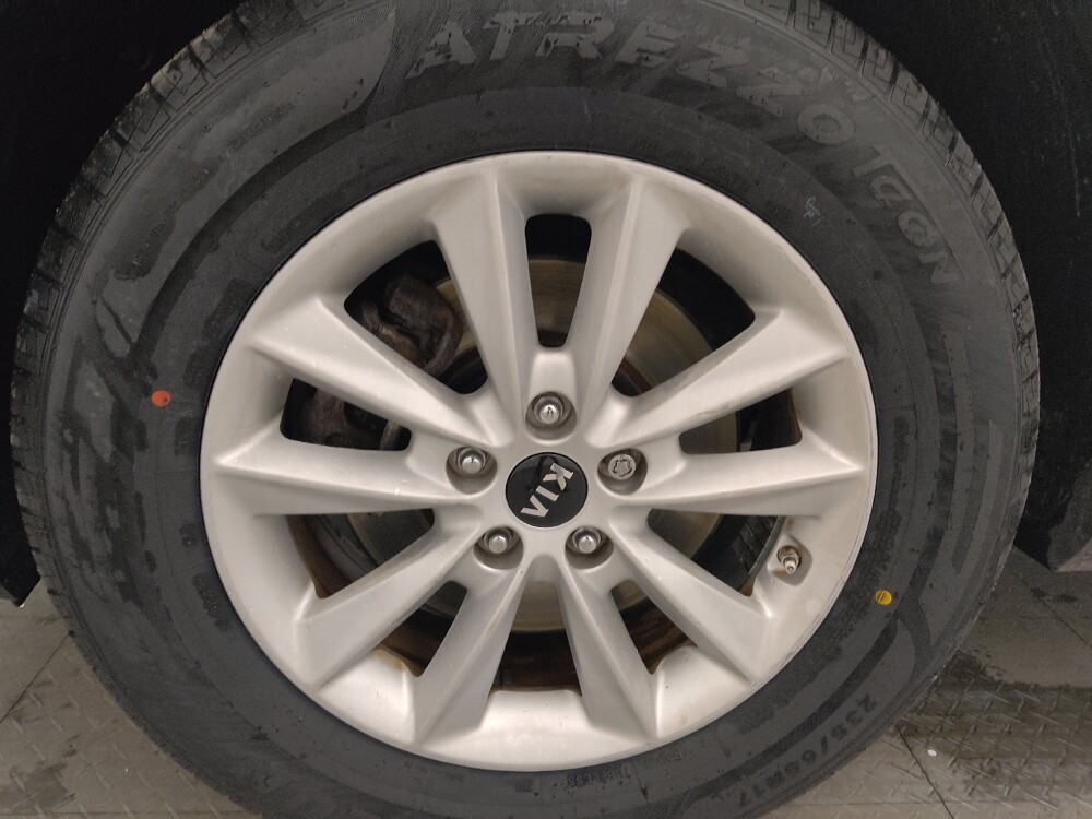 2019 Kia Sorento in Fort Myers, FL 33907 - 18110246 31