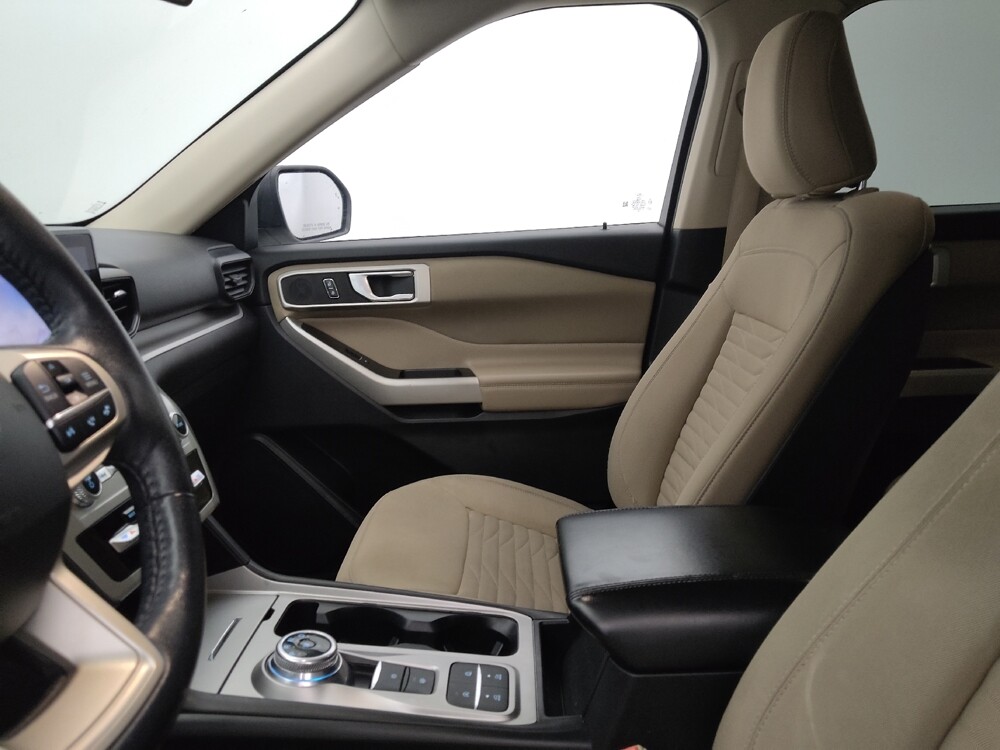 2020 Ford Explorer in Clearwater, FL 33764 - 18110247 17