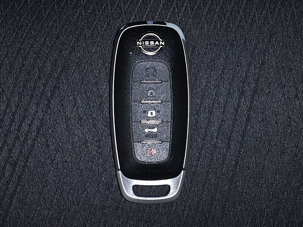 2024 Nissan Rogue in Macon, GA 31210 - 18110263 32