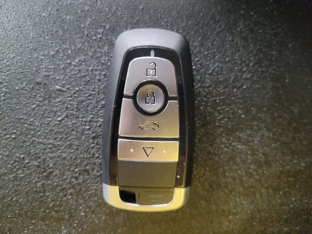 2020 Ford Fusion in Augusta, GA 30907 - 18110264 32