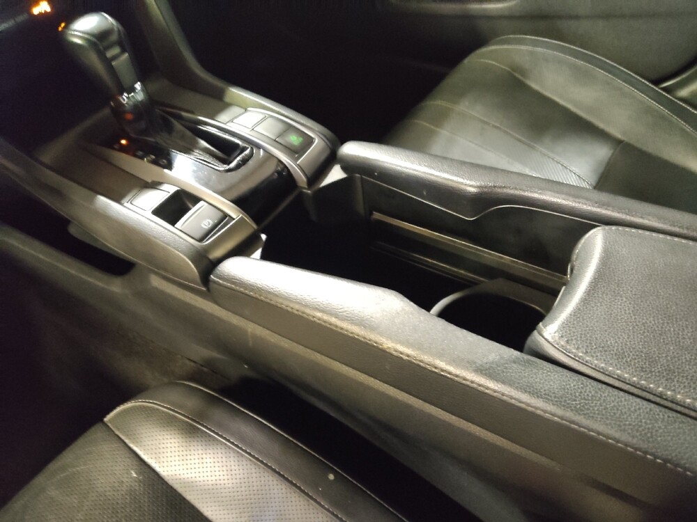 2017 Honda Civic in Savannah, GA 31419 - 18110266 26