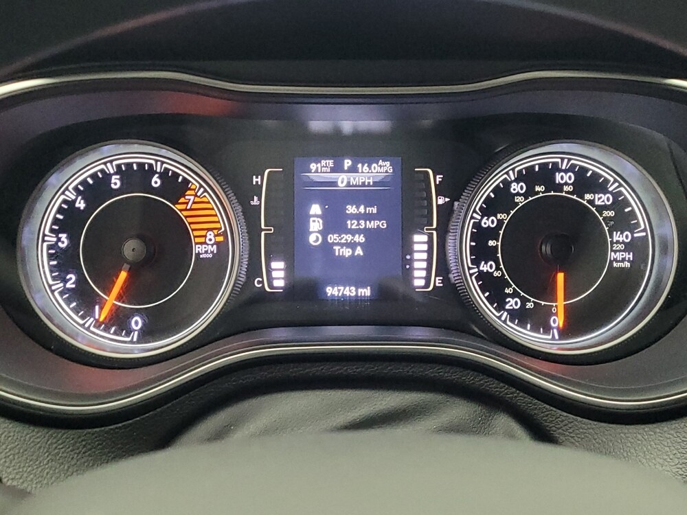 2019 Jeep Cherokee in Ocala, FL 34471 - 18110267 23