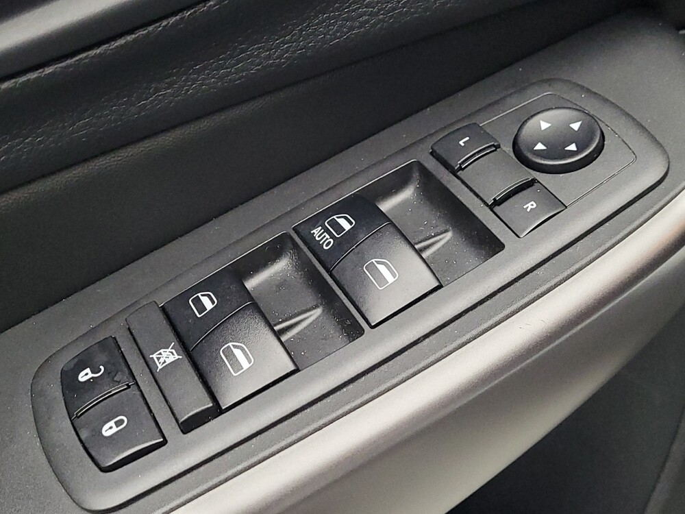 2019 Jeep Cherokee in Ocala, FL 34471 - 18110267 27