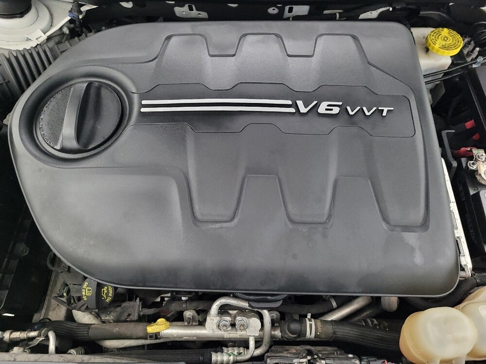 2019 Jeep Cherokee in Ocala, FL 34471 - 18110267 30