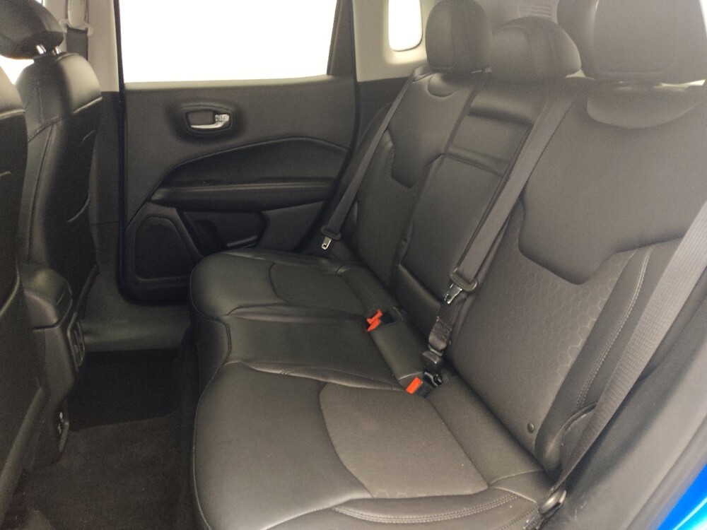 2018 Jeep Compass in Ocala, FL 34471 - 18110270 18