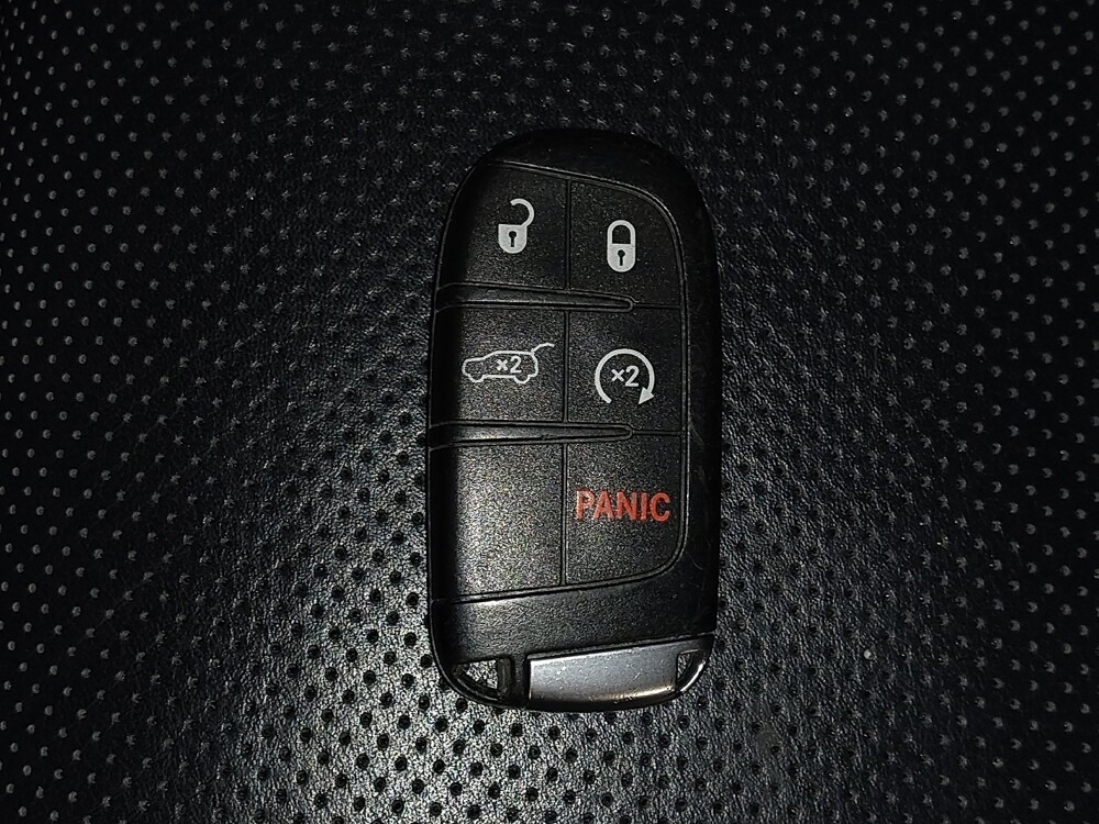 2018 Jeep Grand Cherokee in Kissimmee, FL 34744 - 18110272 32