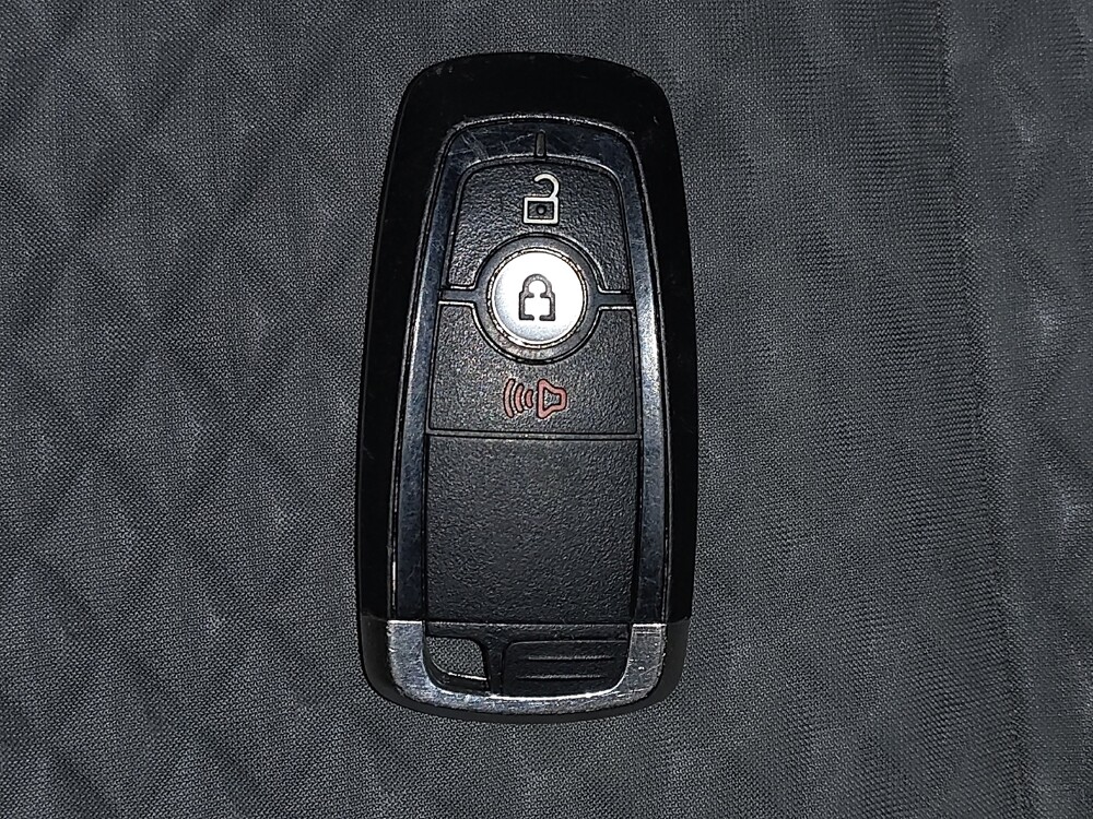 2020 Ford Escape in Jacksonville, FL 32225 - 18110275 32