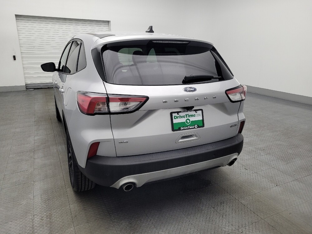 2020 Ford Escape in Jacksonville, FL 32225 - 18110275 6