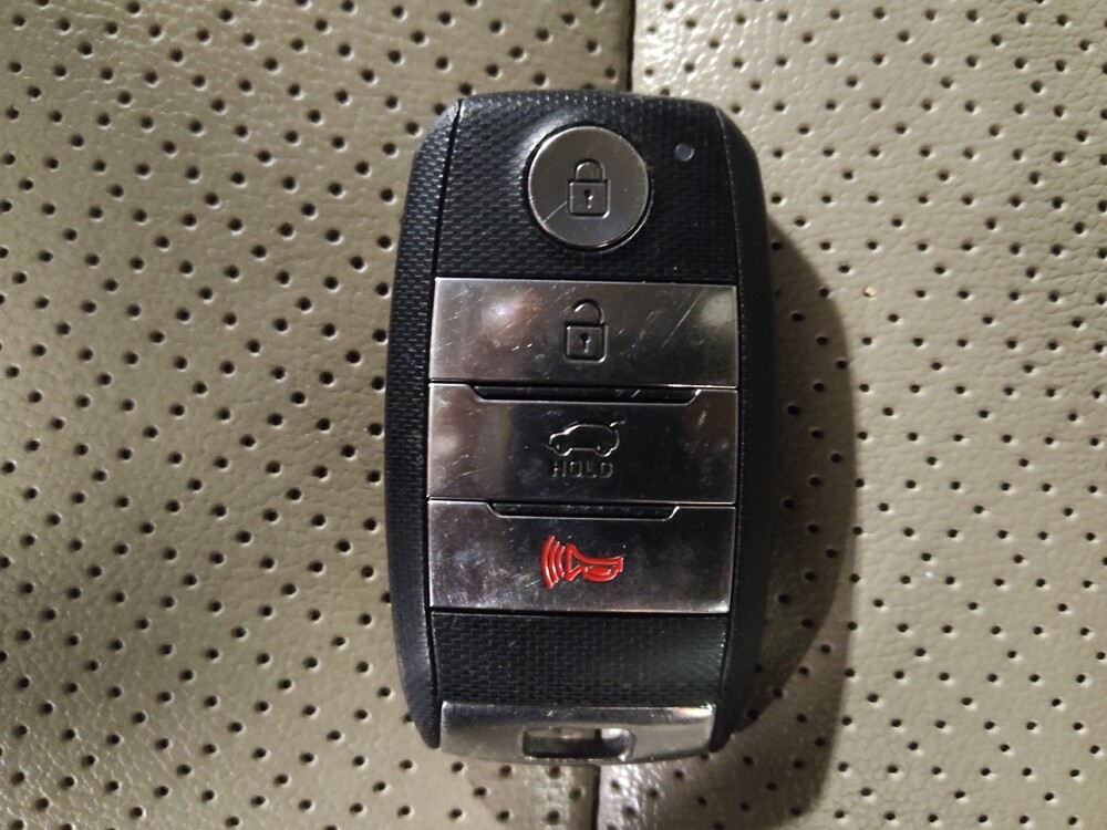 2019 Kia Sorento in Marietta, GA 30062 - 18110285 32