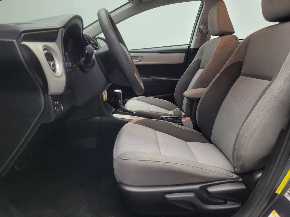 2019 Toyota Corolla in Plano, TX 75074 - 18110299 17
