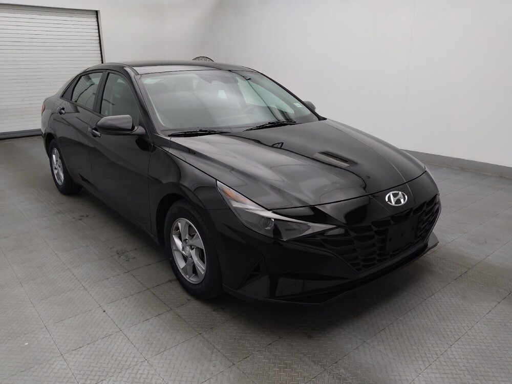 2021 Hyundai Elantra in Greenville, SC 29607 - 18110303 13