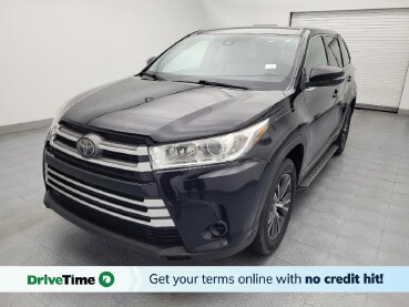 2019 Toyota Highlander in Fayetteville, NC 28304